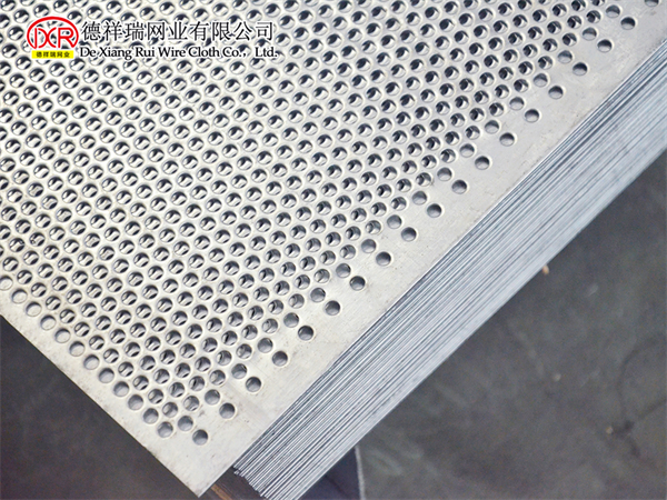 不銹鋼沖孔網板